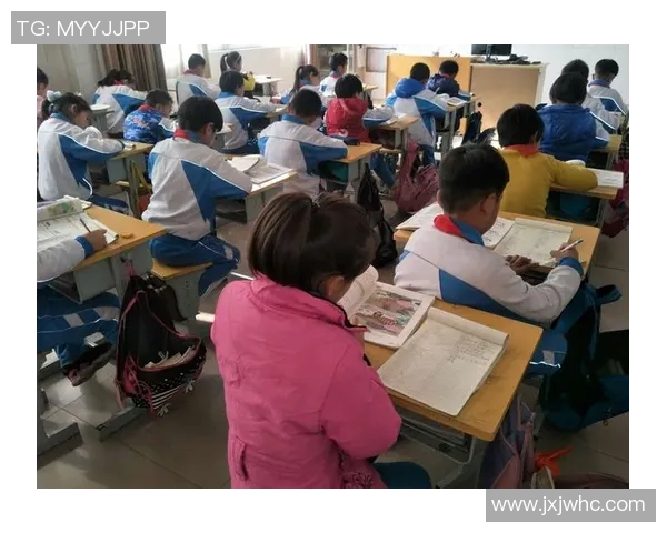 足球明星疯狗形象大赏精彩瞬间合集让你领略他们的独特魅力与风采